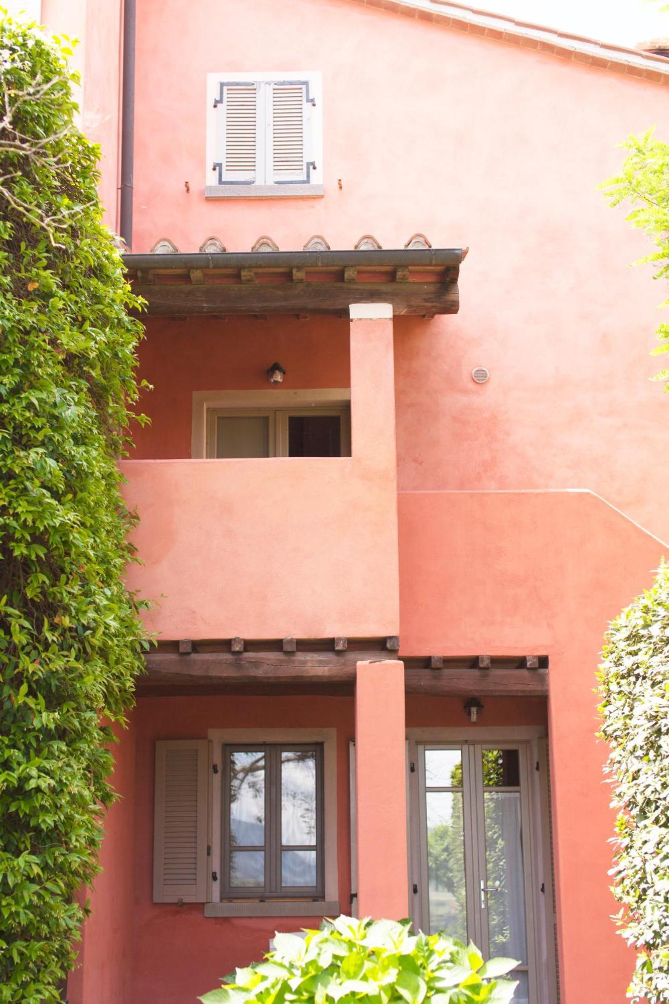 Agriturismo Bio Podere Doganelle Giuncarico Exterior photo